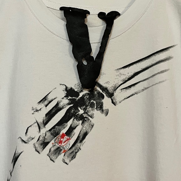 VLONE NBA YOUNGBOY BONES T-SHIRT - Picture 2 of 3